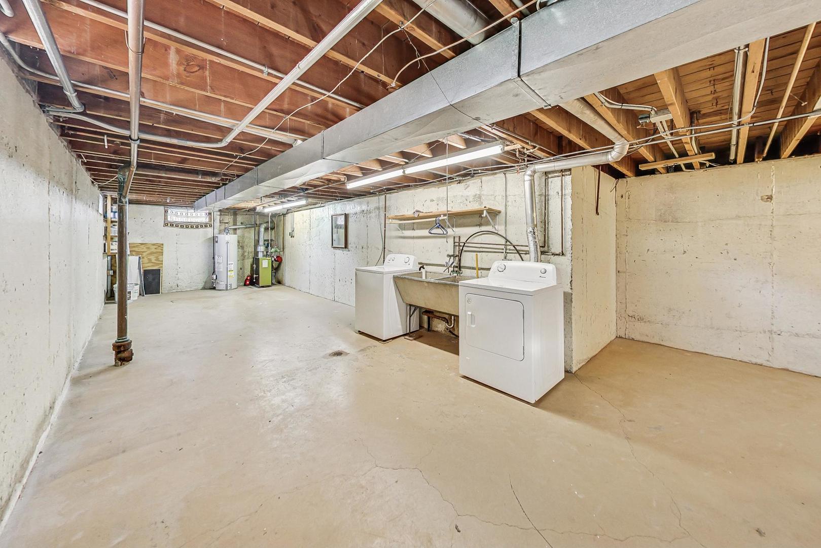 611 Burlington Avenue, Western Springs, IL 60558