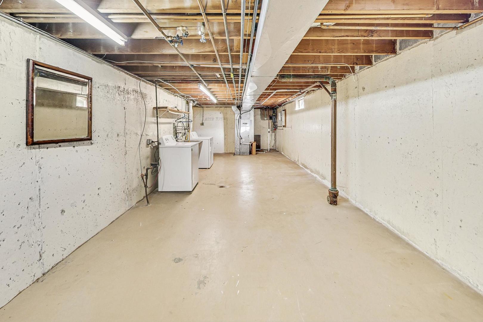 611 Burlington Avenue, Western Springs, IL 60558