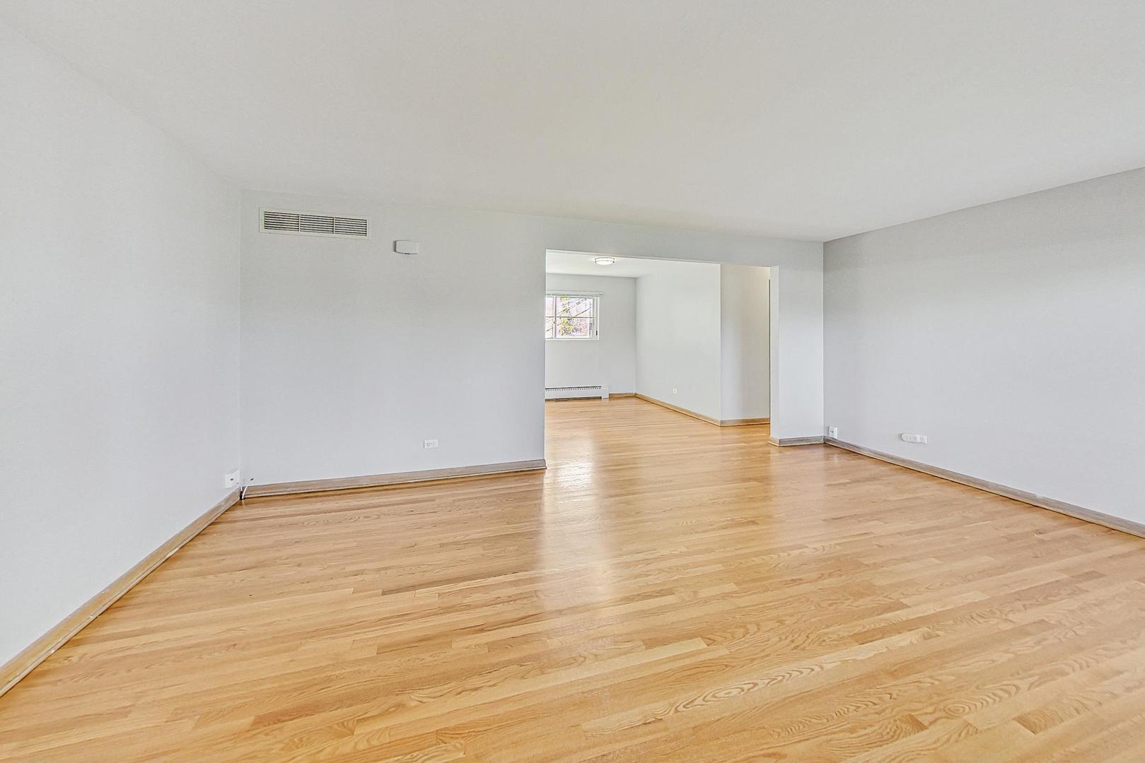 611 Burlington Avenue, Western Springs, IL 60558