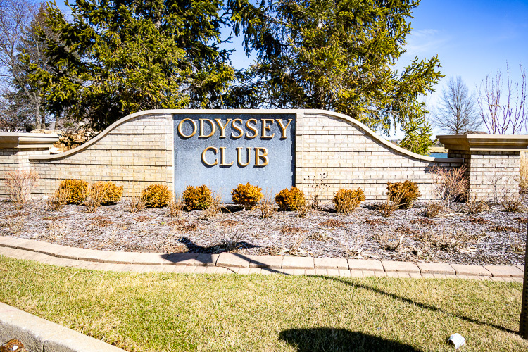 65 Aegina Court, Tinley Park, IL 60477