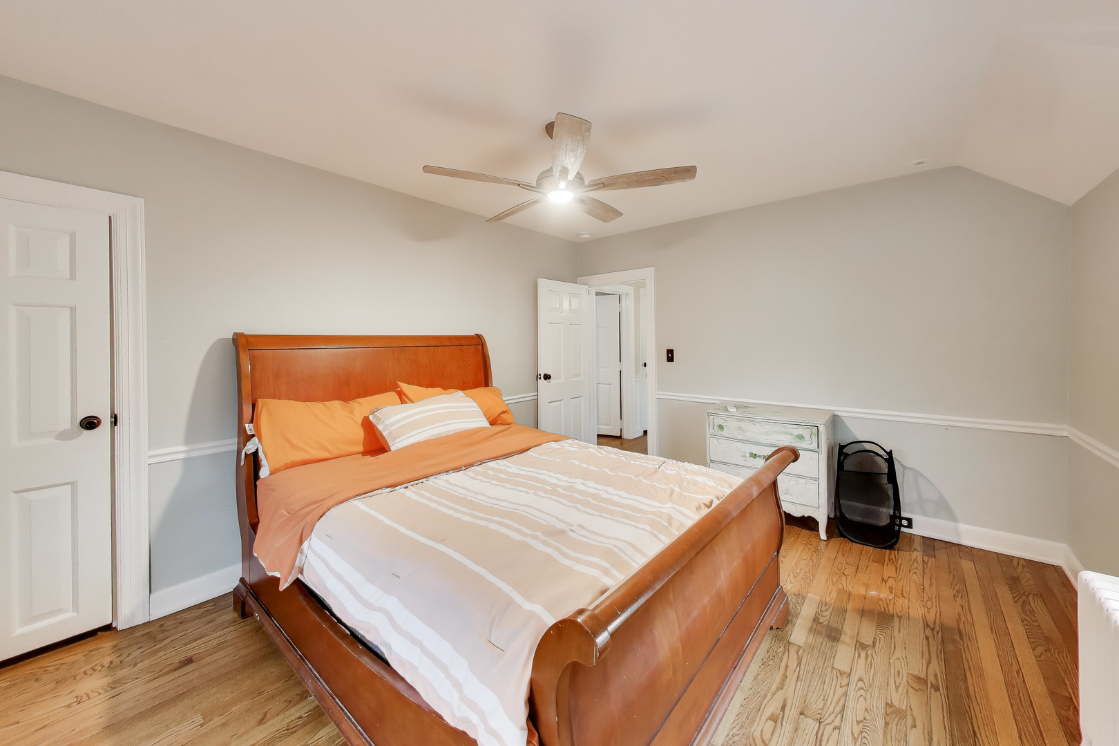 100 Arthur Street, Park Ridge, IL 60068