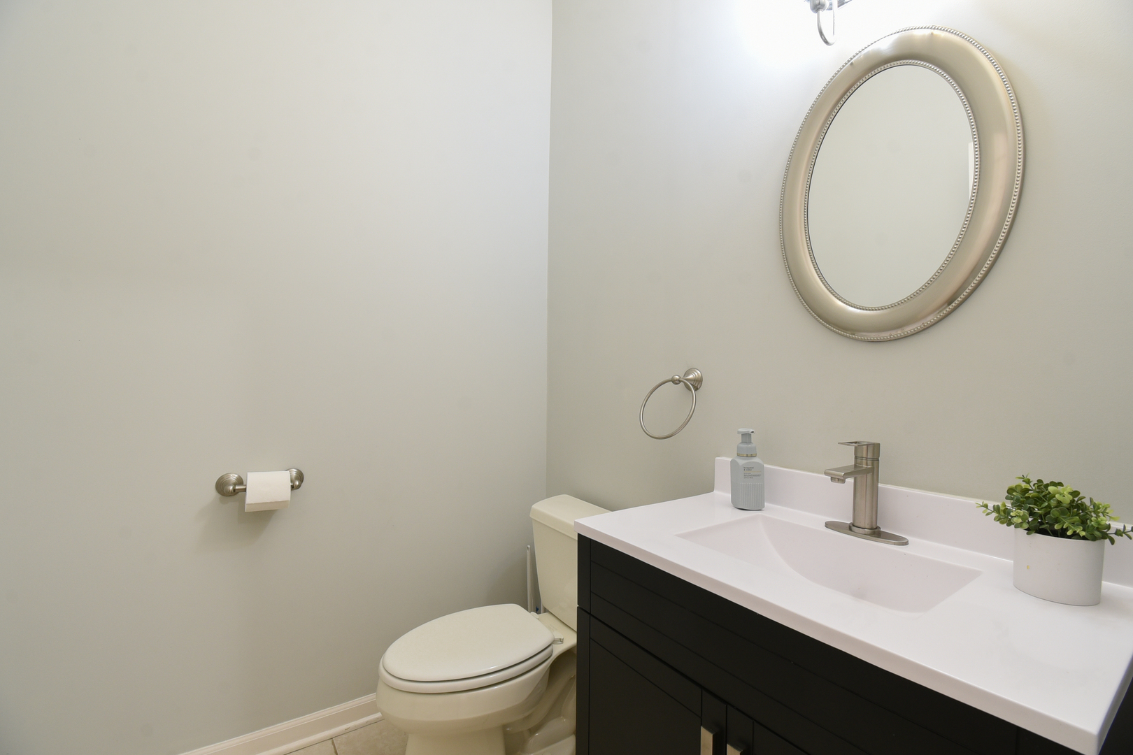 776 N Franklin Avenue, Palatine, IL 60067