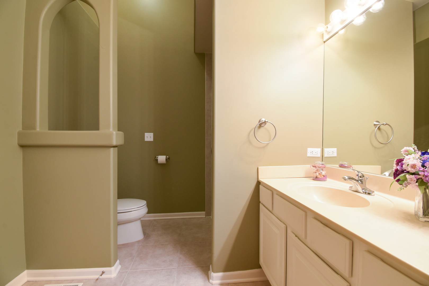 776 N Franklin Avenue, Palatine, IL 60067