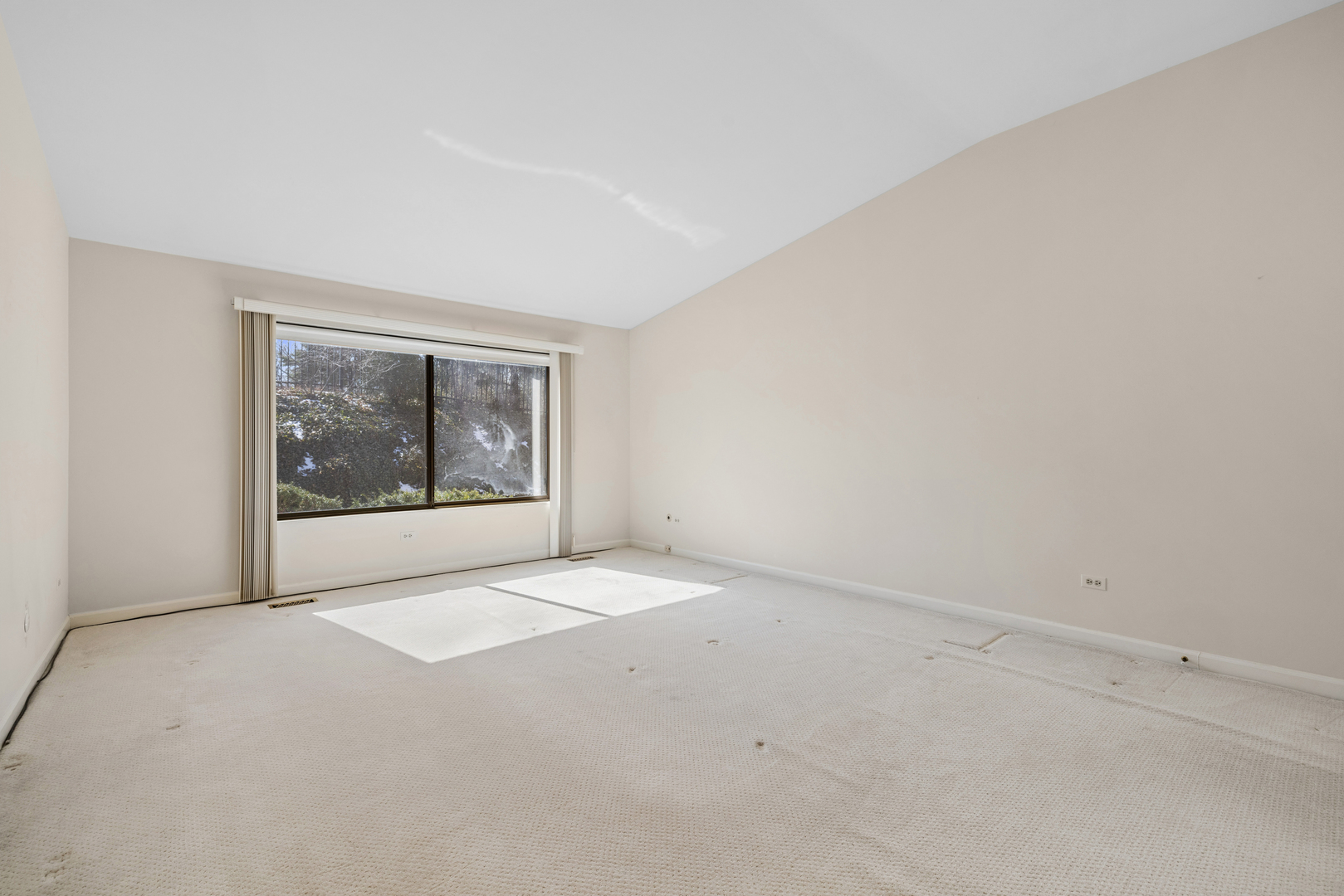 59 Cedar Ridge, Lake Barrington, IL 60010