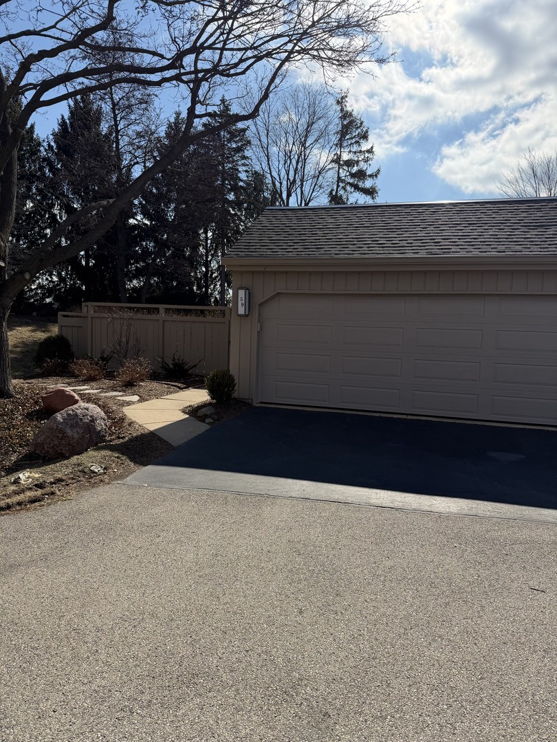 59 Cedar Ridge, Lake Barrington, IL 60010