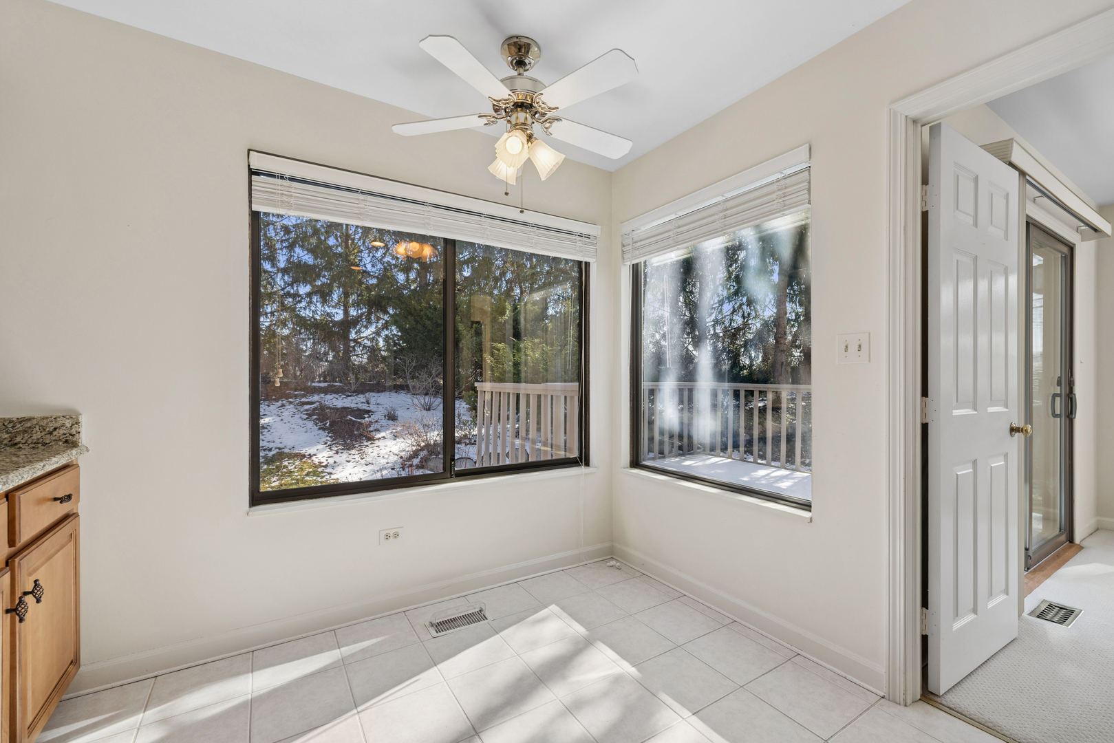 59 Cedar Ridge, Lake Barrington, IL 60010