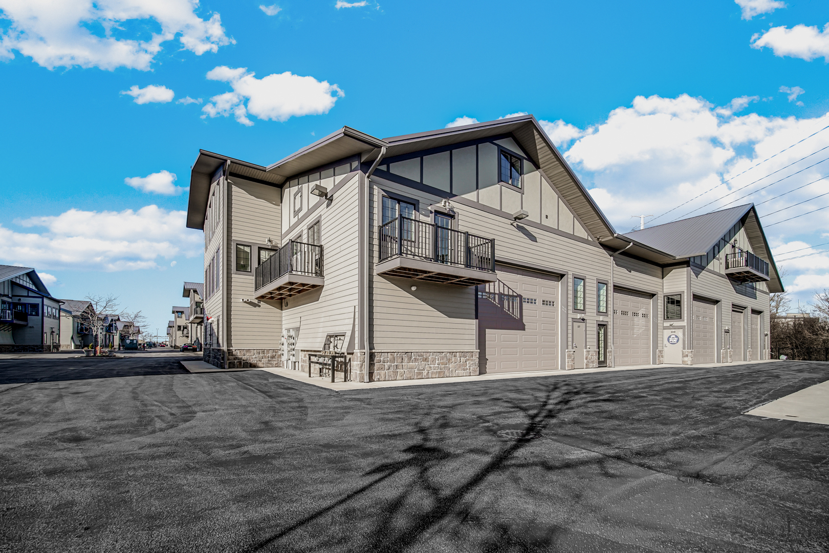 2244 Ferry Road #107-108, Naperville, IL 60563