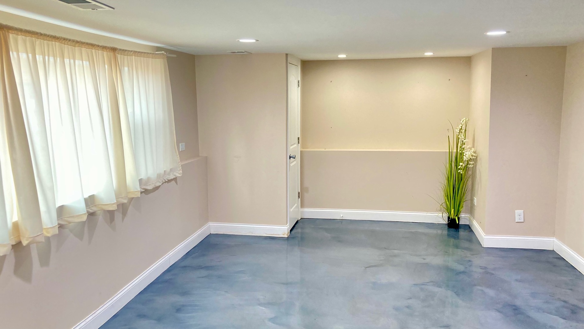 20W309 S Frontage Road, Lemont, IL 60439