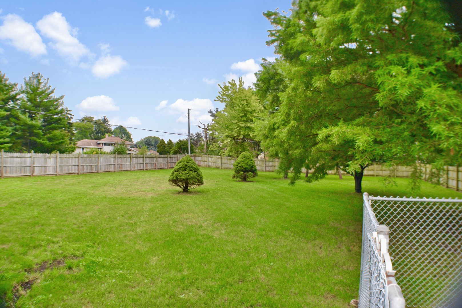 20W309 S Frontage Road, Lemont, IL 60439