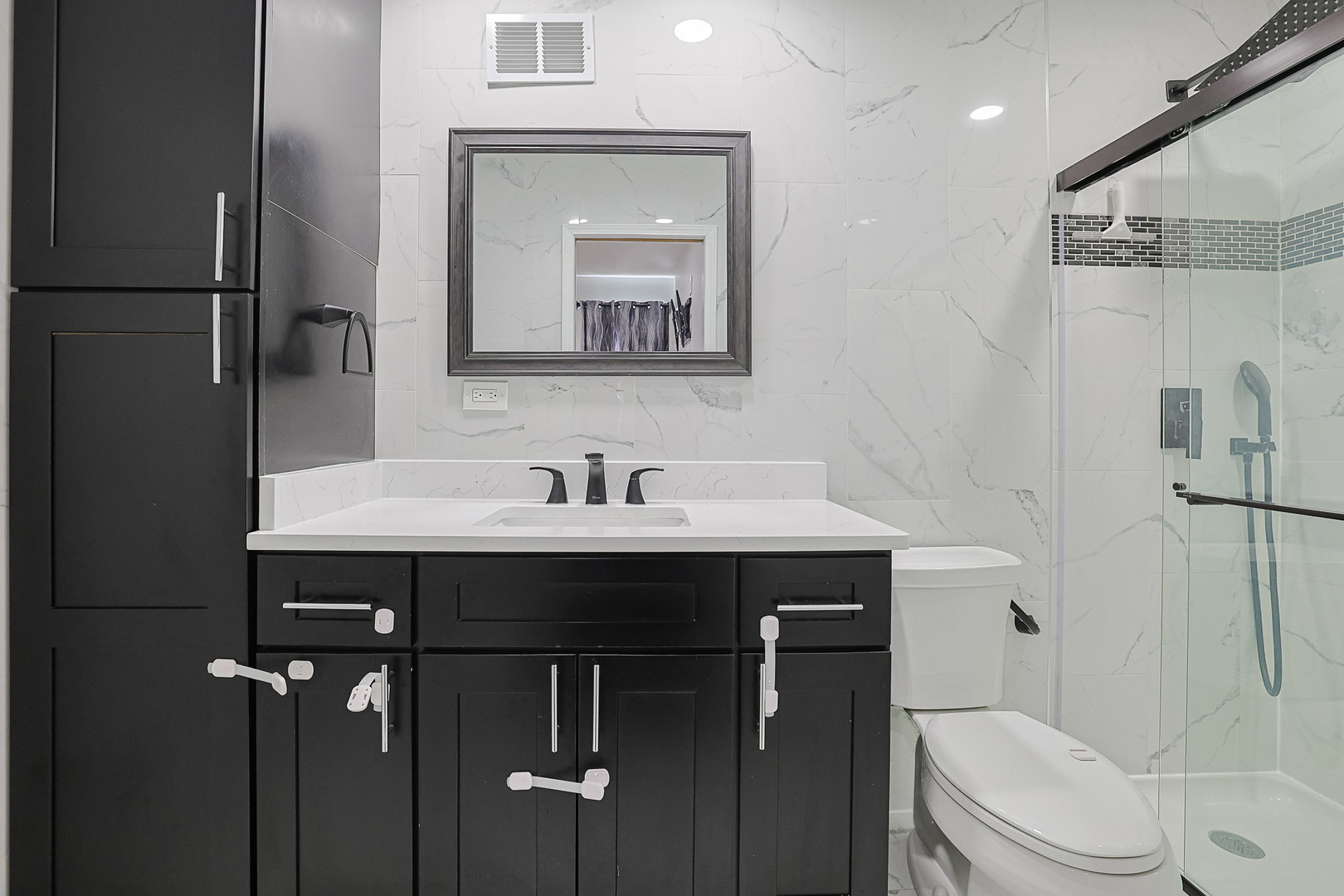 1432 Steeplechase Road, Bartlett, IL 60103