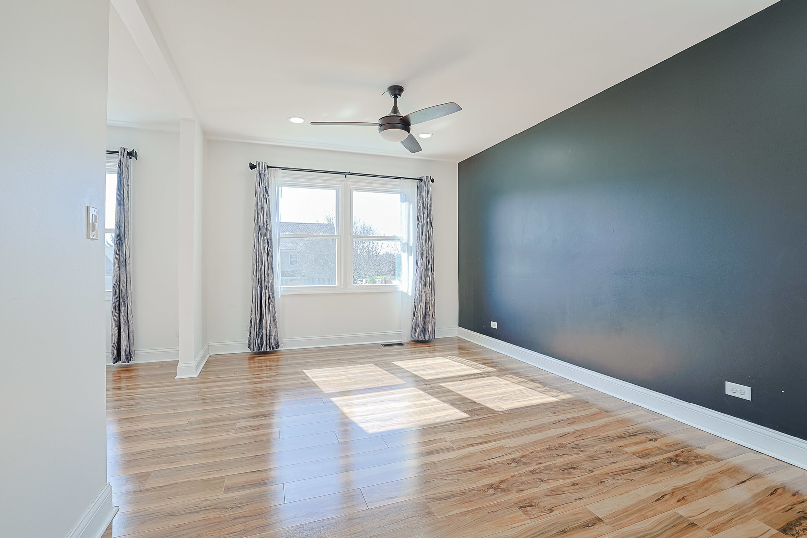 1432 Steeplechase Road, Bartlett, IL 60103