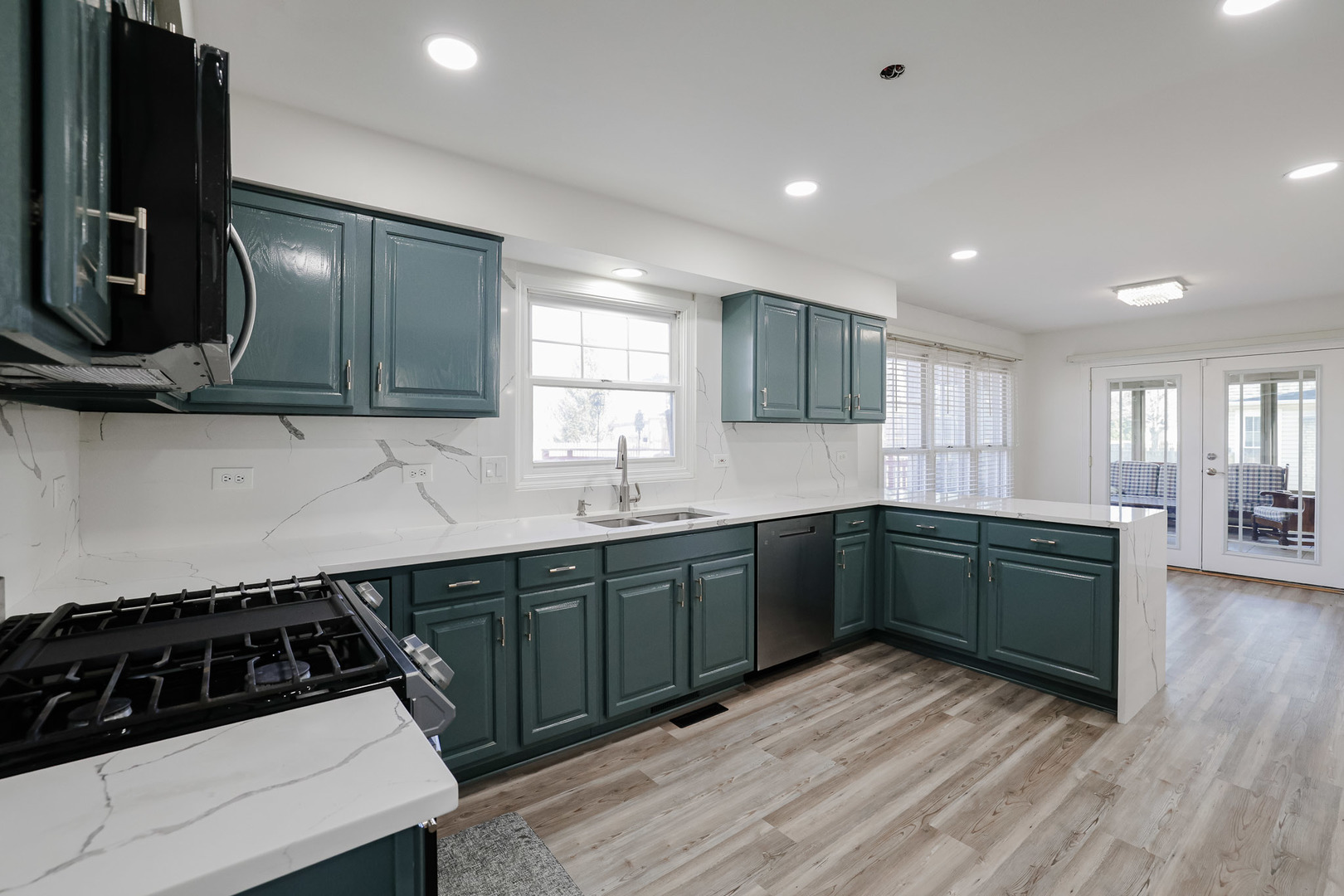 1432 Steeplechase Road, Bartlett, IL 60103