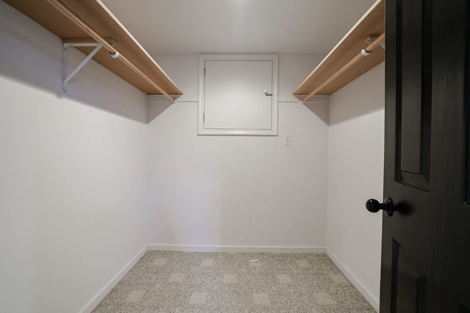 1432 Steeplechase Road, Bartlett, IL 60103