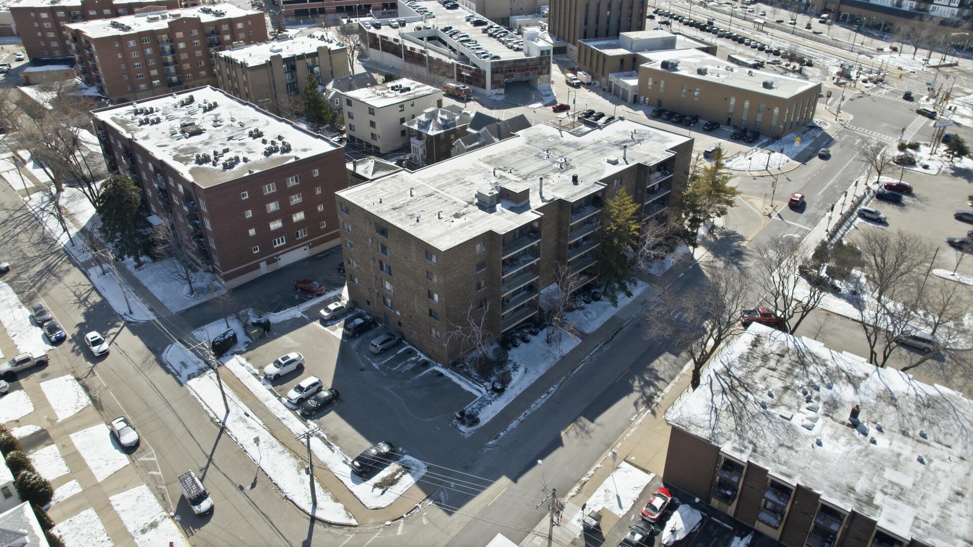 555 GRACELAND Avenue #503, Des Plaines, IL 60016