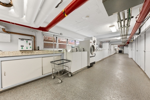 4960 N Marine Drive #1412, Chicago, IL 60640