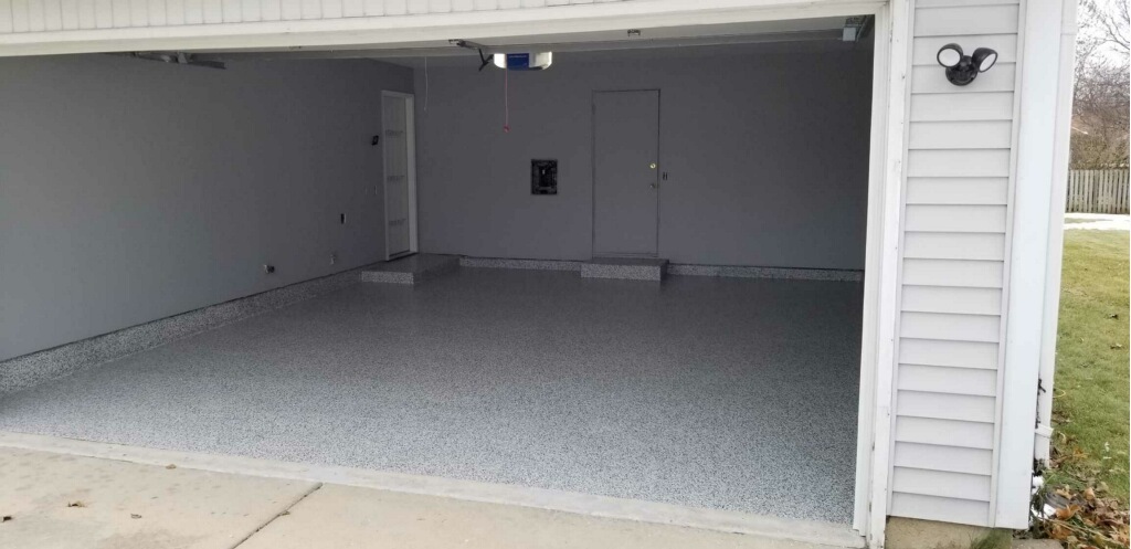 910 Greenfield Drive, Aurora, IL 60506