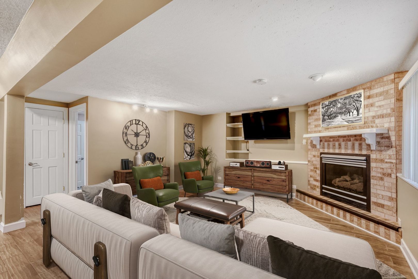 8507 Blue Ridge Avenue, Hickory Hills, IL 60457