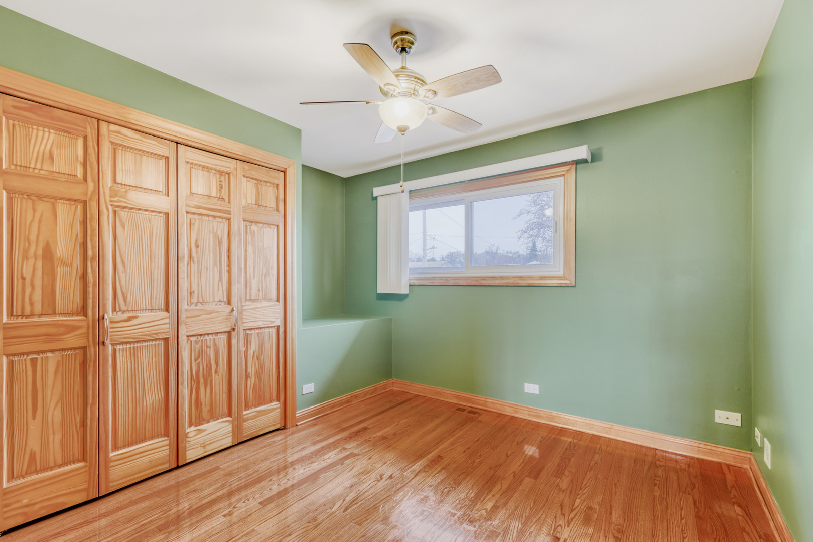 8507 Blue Ridge Avenue, Hickory Hills, IL 60457