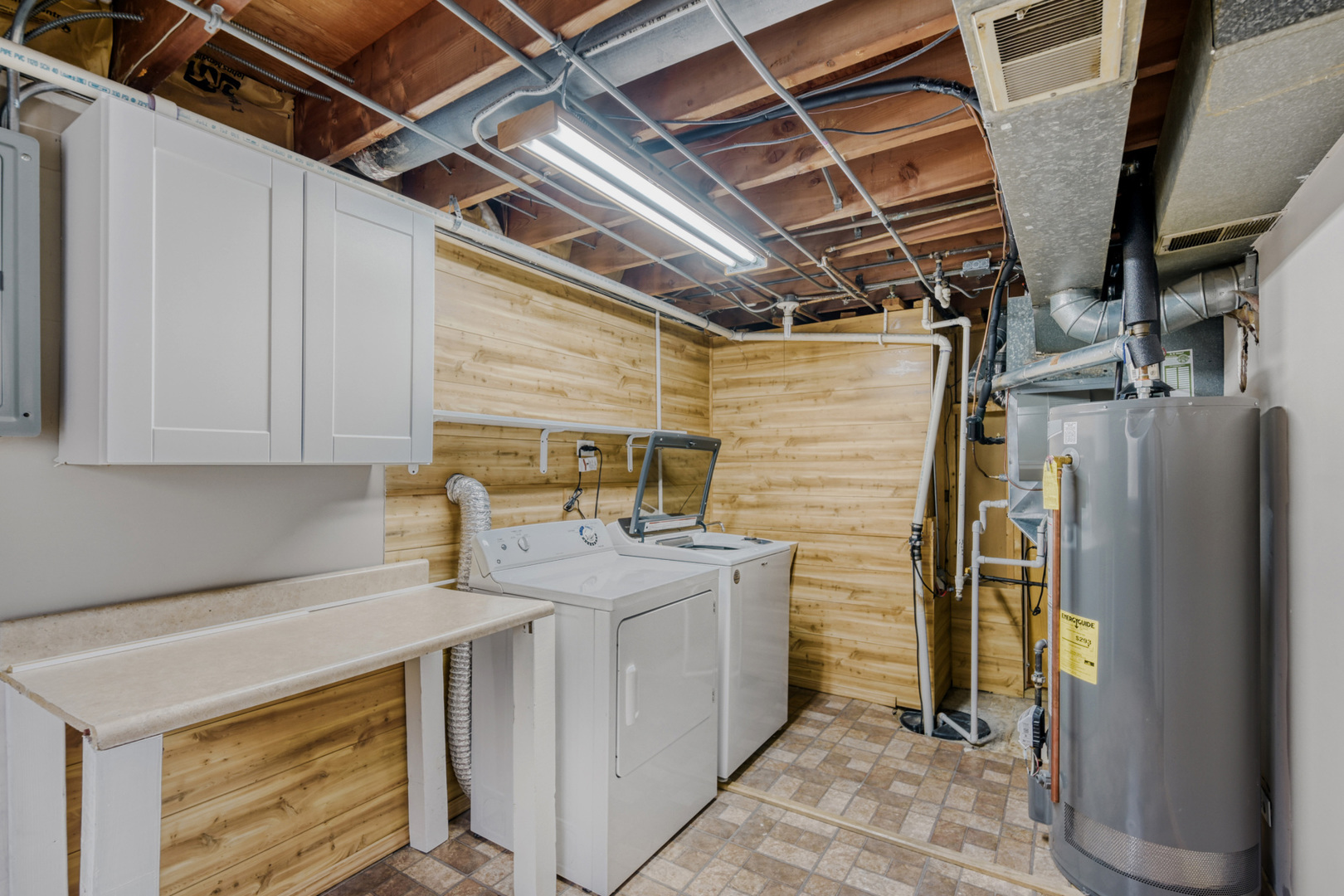 8507 Blue Ridge Avenue, Hickory Hills, IL 60457