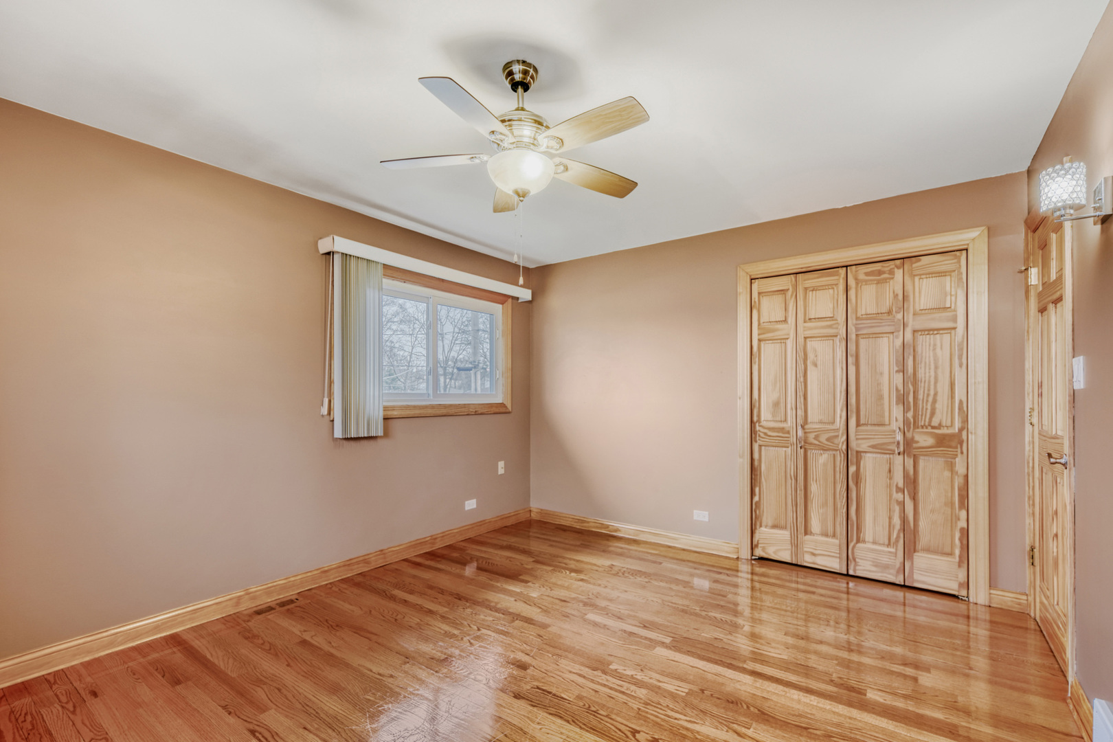 8507 Blue Ridge Avenue, Hickory Hills, IL 60457