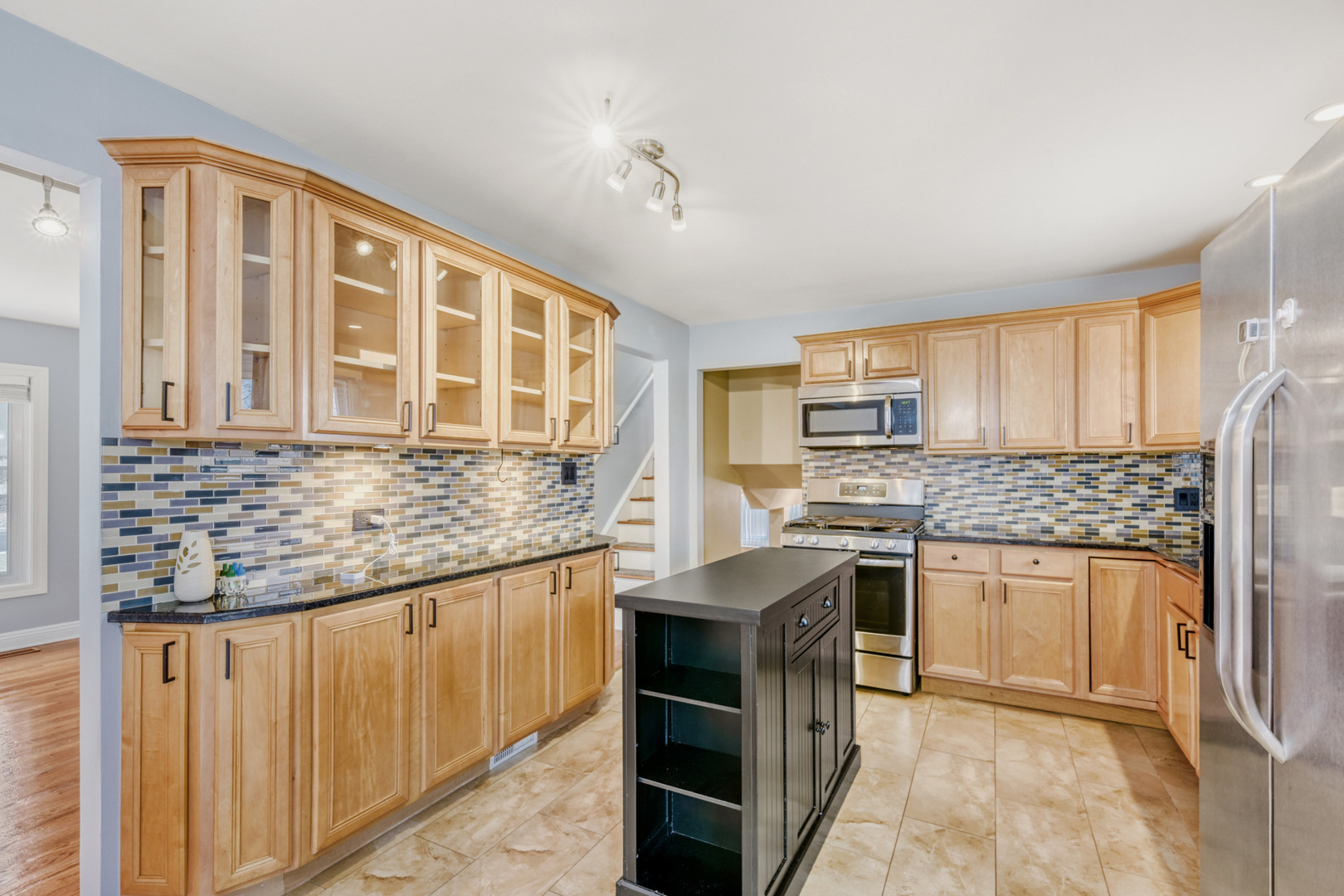 8507 Blue Ridge Avenue, Hickory Hills, IL 60457