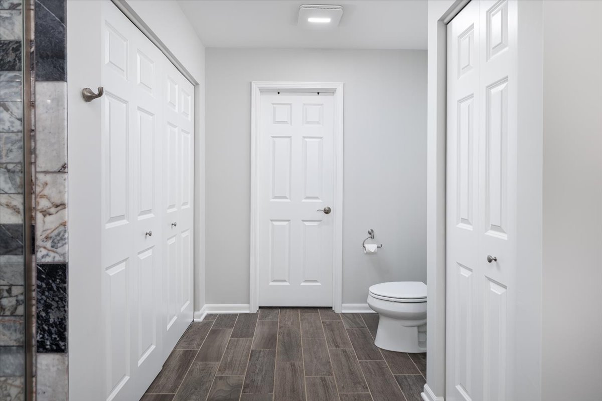 27W119 Redbud Lane, Winfield, IL 60190