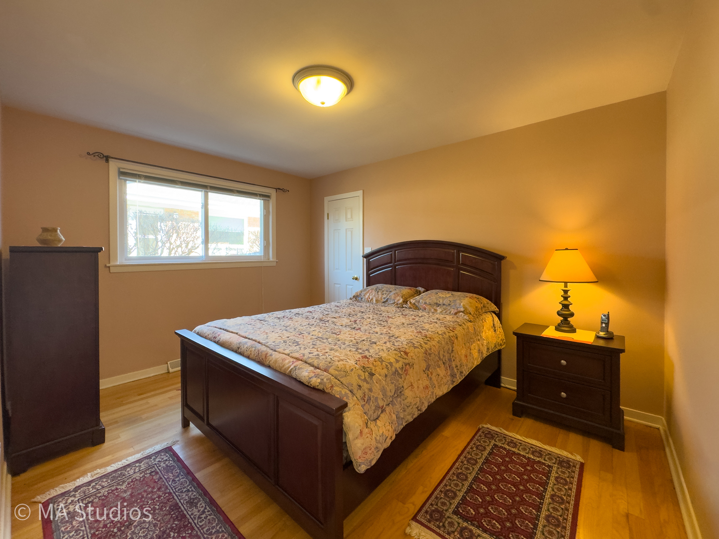 8912 Harms Road, Morton Grove, IL 60053