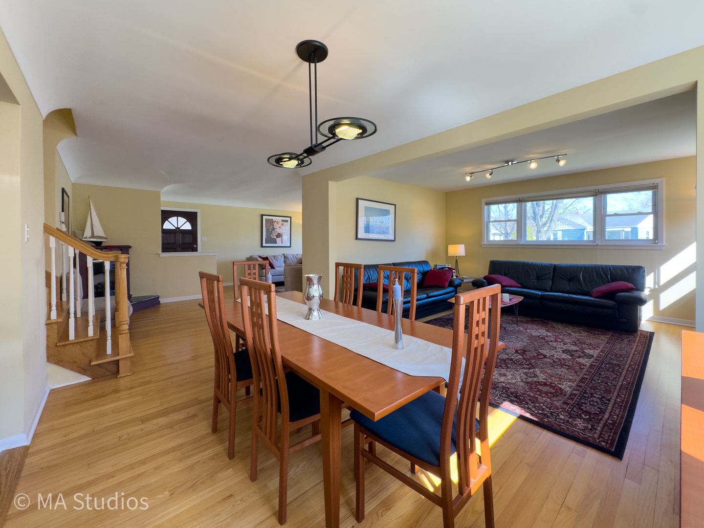 8912 Harms Road, Morton Grove, IL 60053