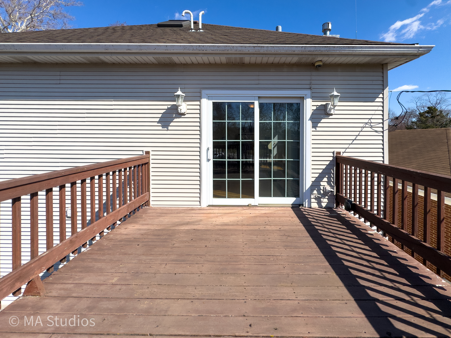 8912 Harms Road, Morton Grove, IL 60053