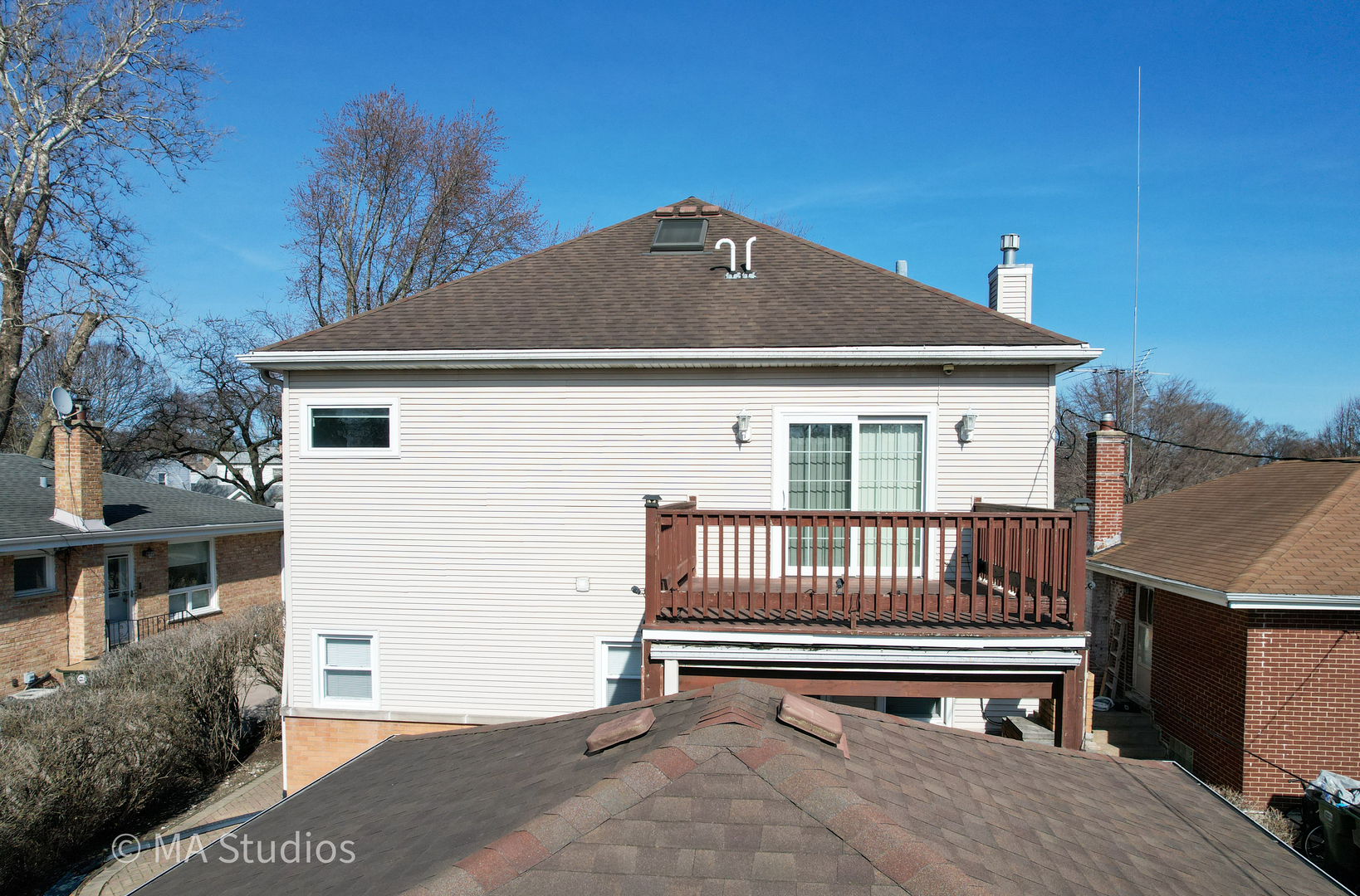 8912 Harms Road, Morton Grove, IL 60053