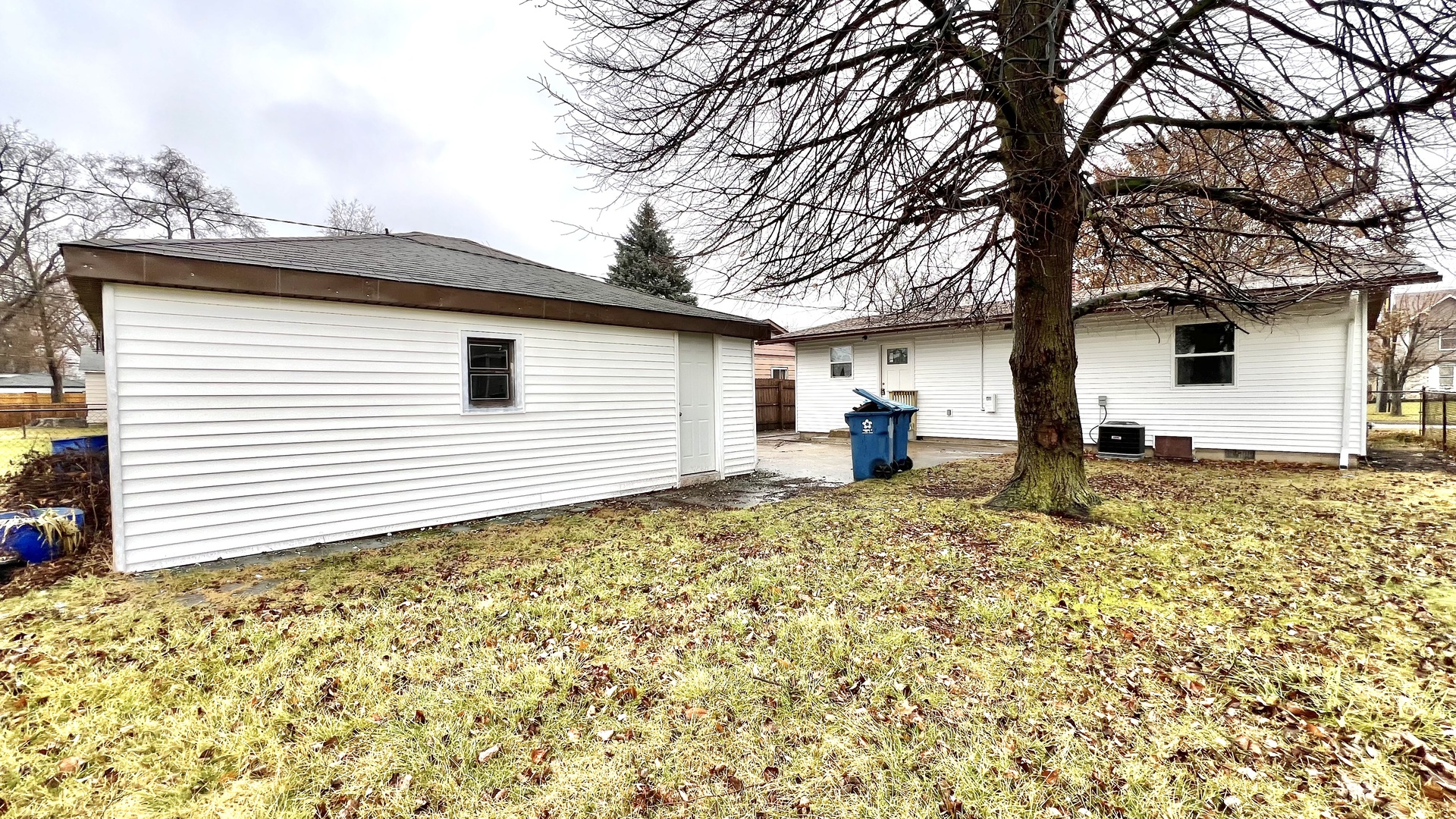 859 Foran Lane, Aurora, IL 60506