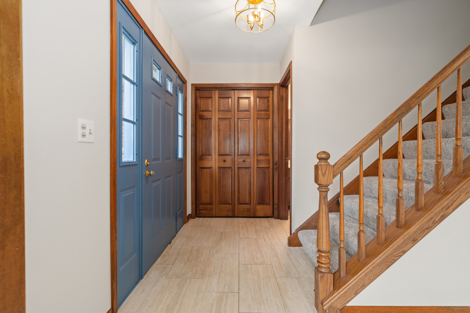 225 Fairway Drive, Prospect Heights, IL 60070