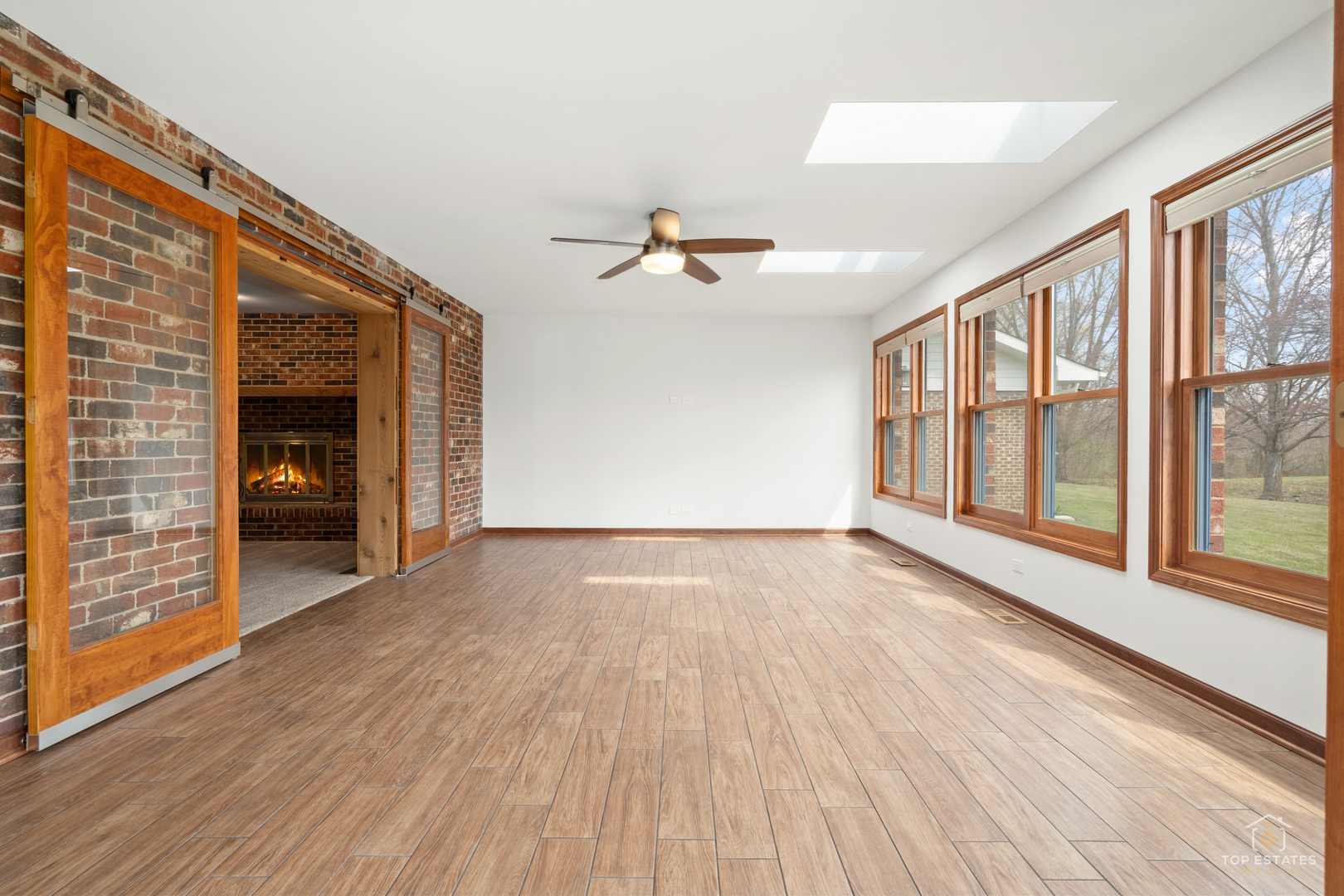 225 Fairway Drive, Prospect Heights, IL 60070