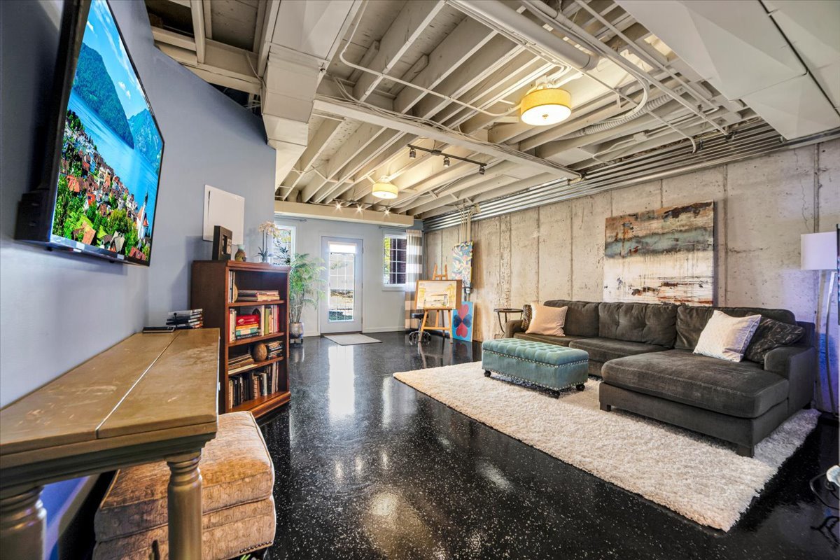 12704 Wild Rye Court, Plainfield, IL 60585