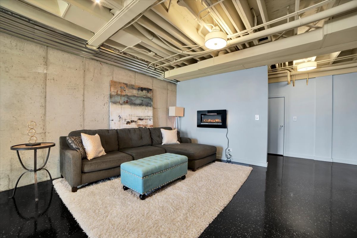 12704 Wild Rye Court, Plainfield, IL 60585