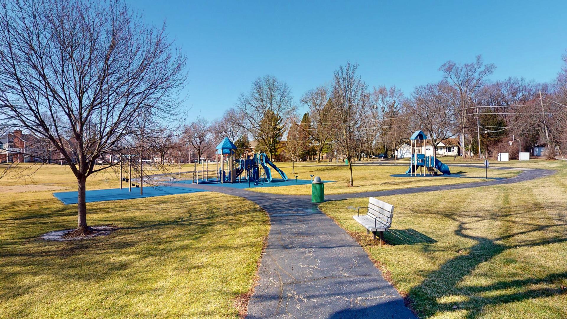 1135 Thompson Boulevard, Buffalo Grove, IL 60089