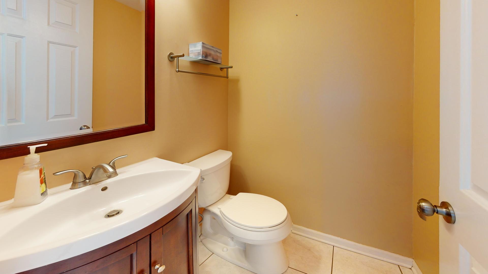 1135 Thompson Boulevard, Buffalo Grove, IL 60089