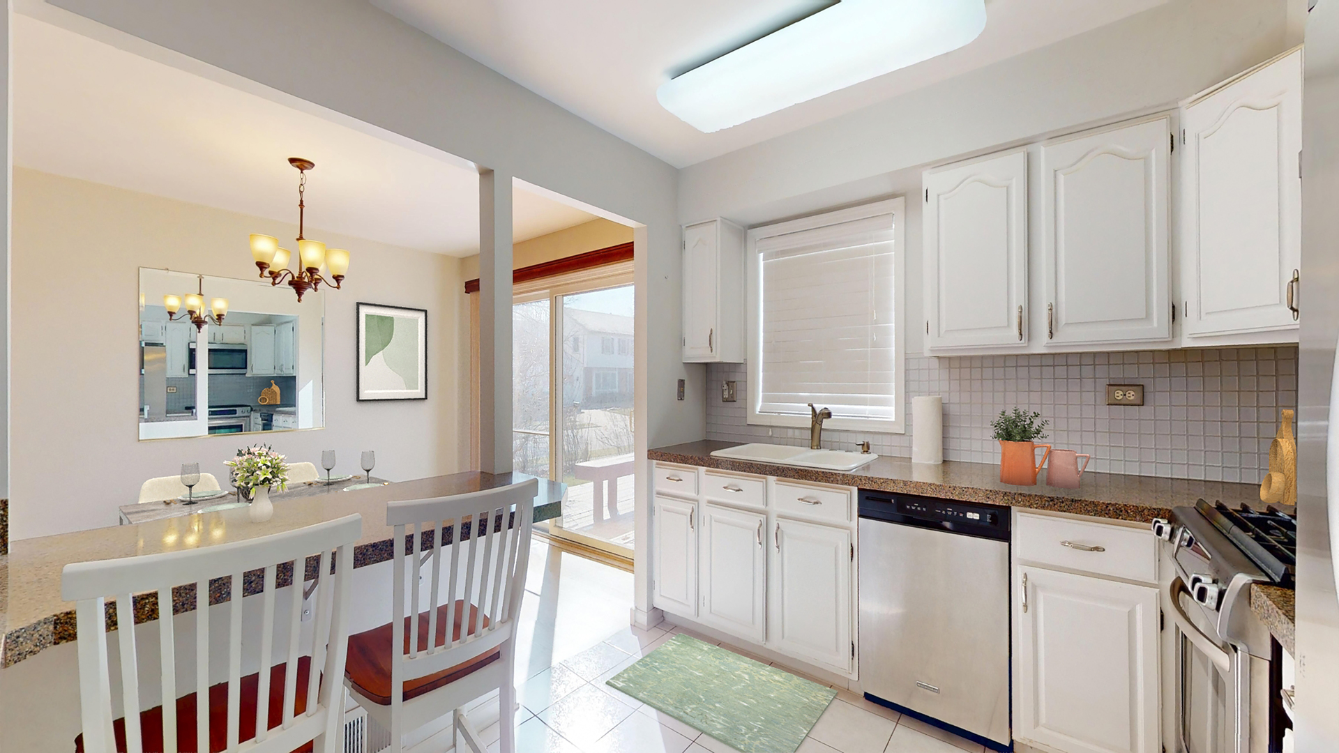 1135 Thompson Boulevard, Buffalo Grove, IL 60089