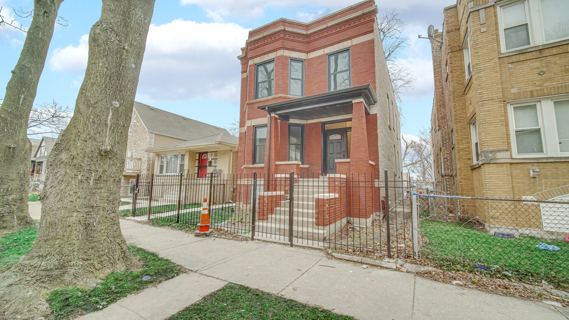 6534 S Honore Street, Chicago, IL 60636