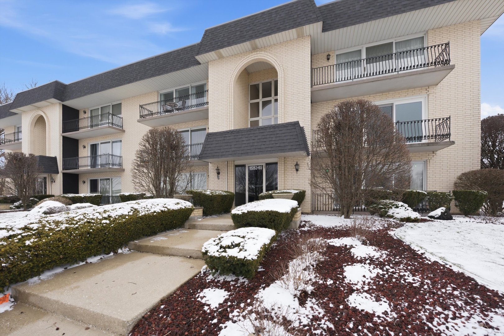 15263 Catalina Drive #2, Orland Park, IL 60462