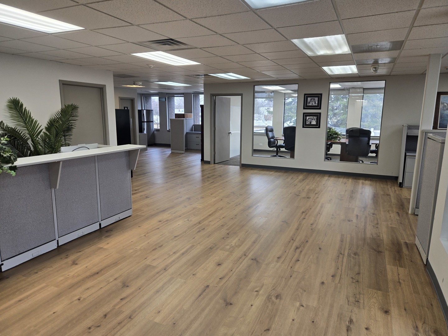 261 E Lake Street, Bloomingdale, IL 60108