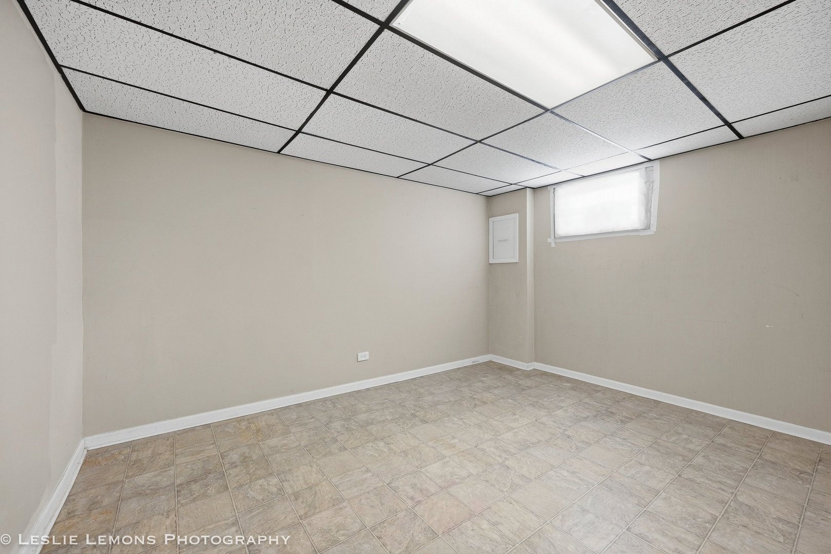 2919 W 101ST Place, Evergreen Park, IL 60805