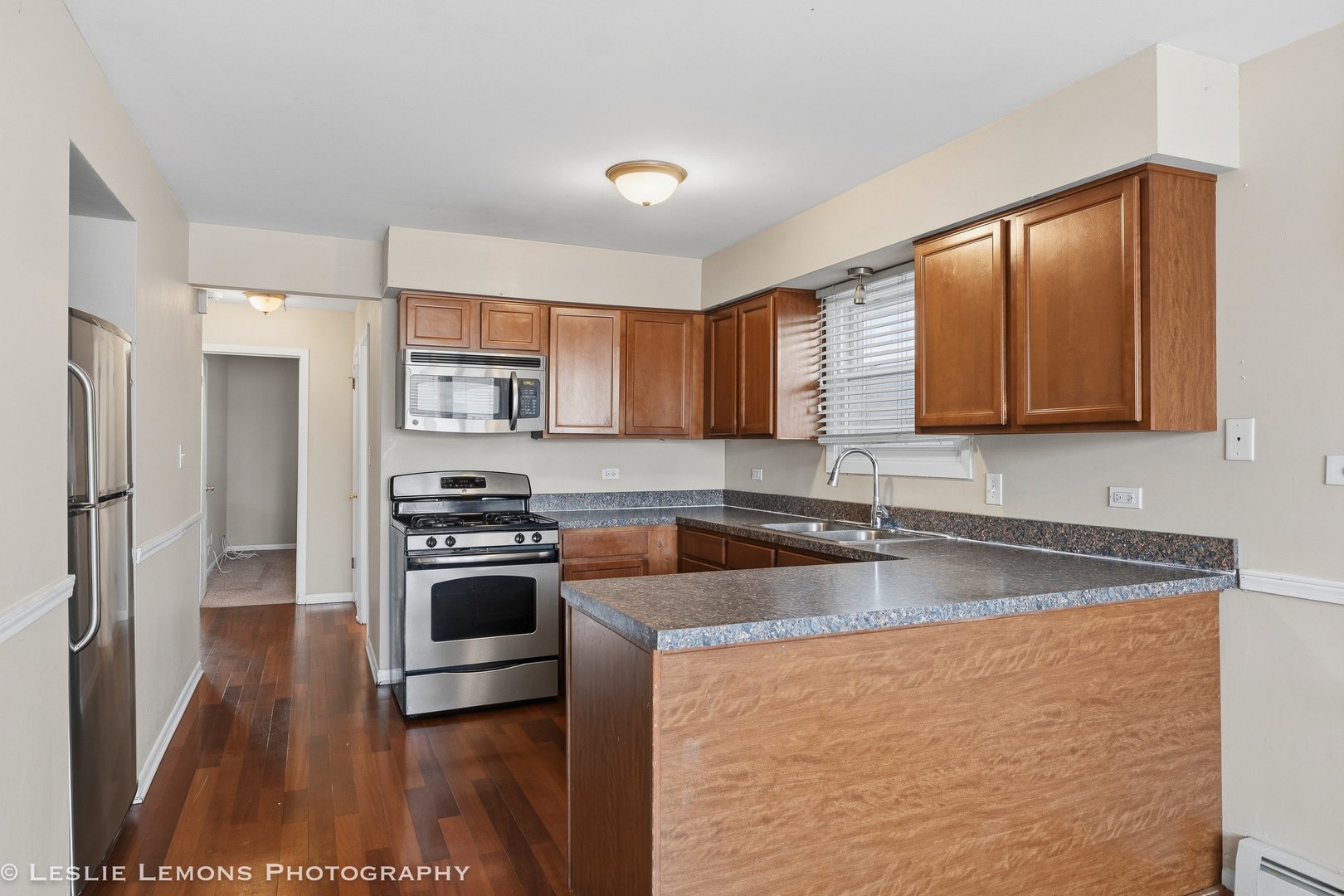 2919 W 101ST Place, Evergreen Park, IL 60805