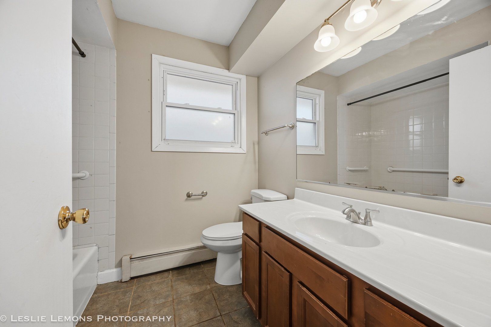 2919 W 101ST Place, Evergreen Park, IL 60805