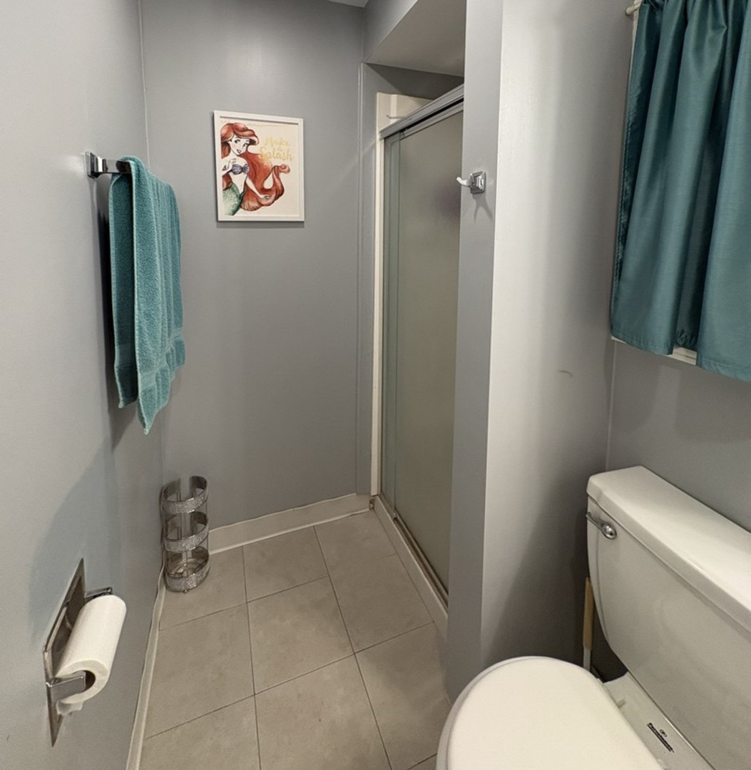 944 Cynthia Lane, Lake In The Hills, IL 60156