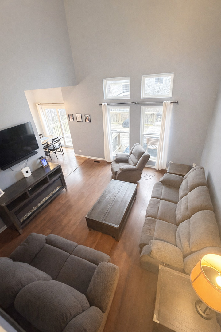 944 Cynthia Lane, Lake In The Hills, IL 60156