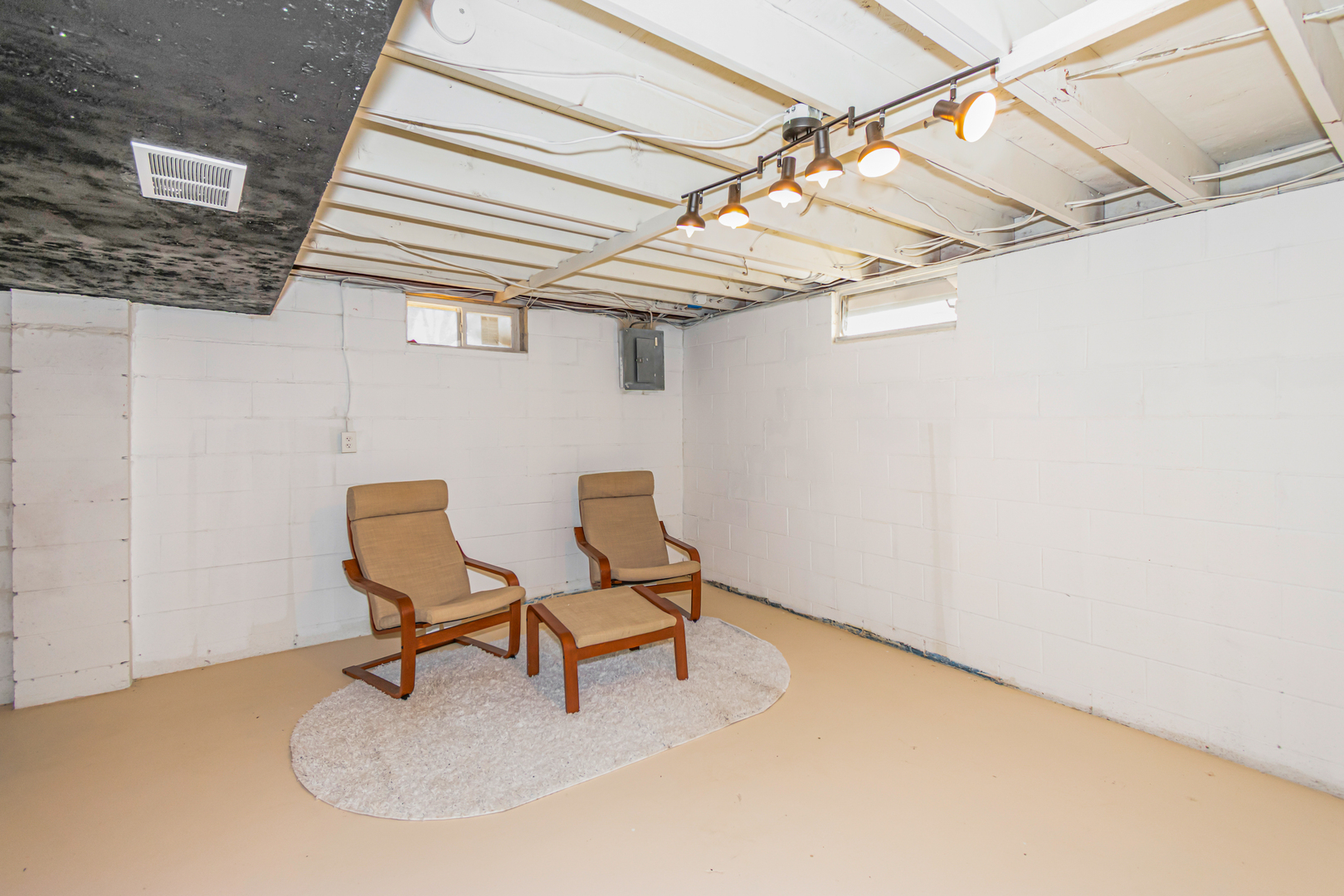 3724 W VERNER Drive, Peoria, IL 61615