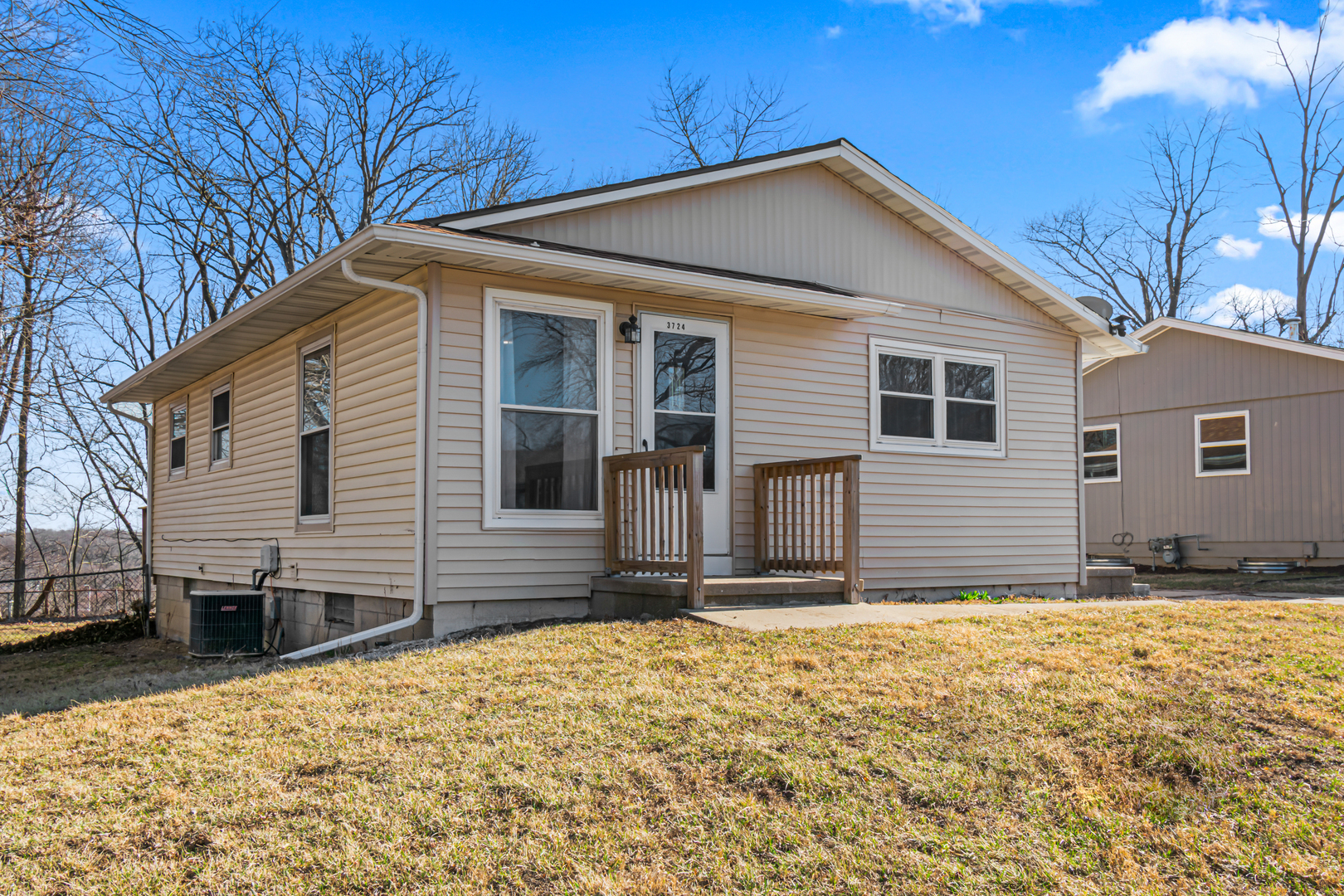 3724 W VERNER Drive, Peoria, IL 61615