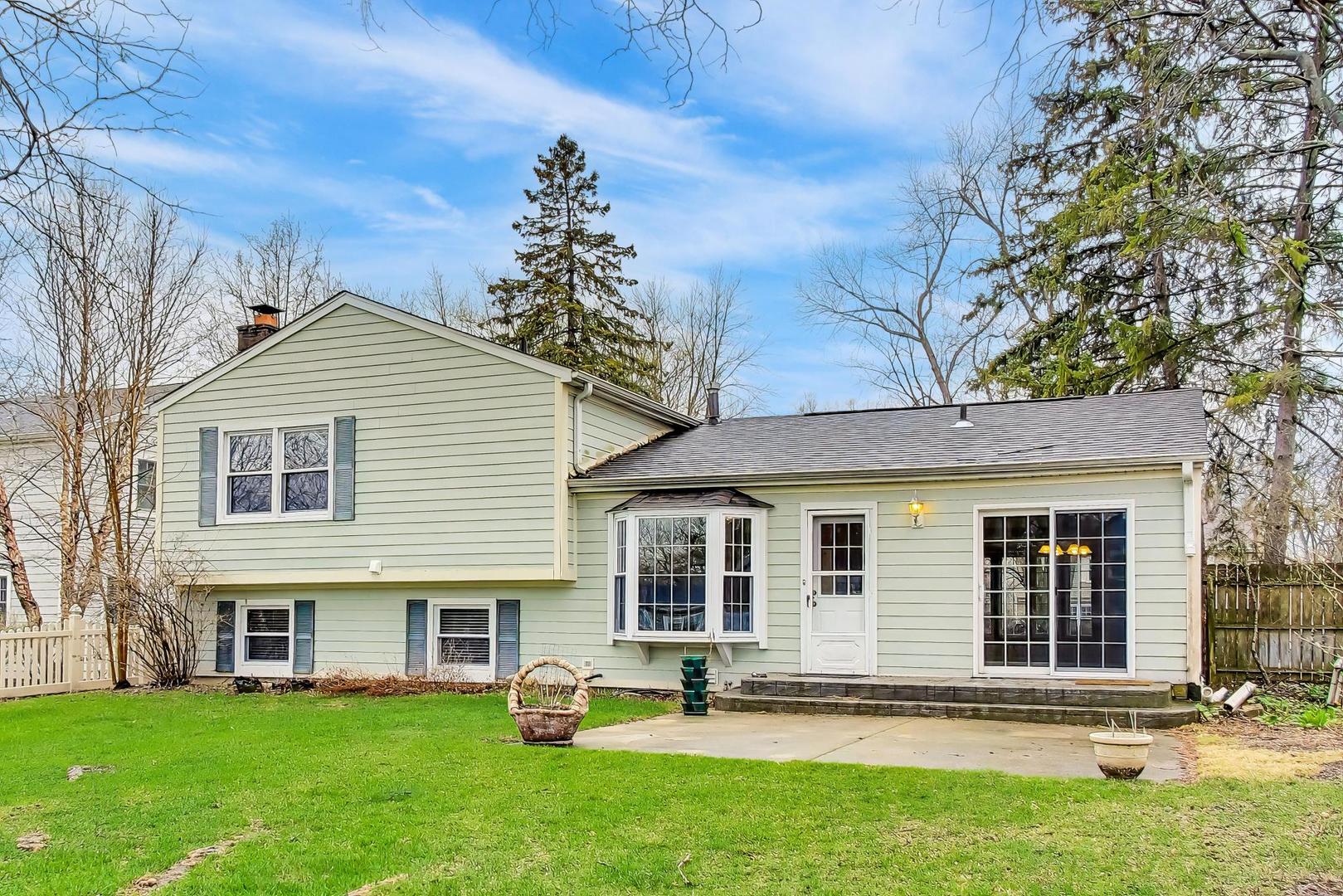 1918 Templar Drive, Naperville, IL 60565