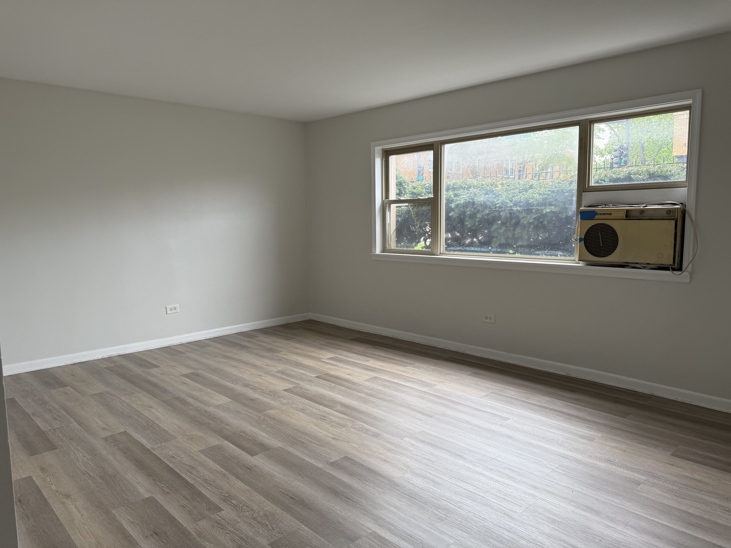 4757 N Keeler Avenue #101, Chicago, IL 60630